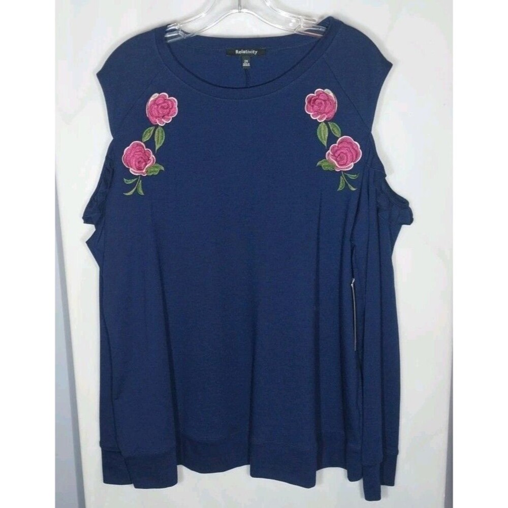 Relativity 2X Cold Shoulder Top Blue Long Sleeve Rose Embroidered NWT Romantic